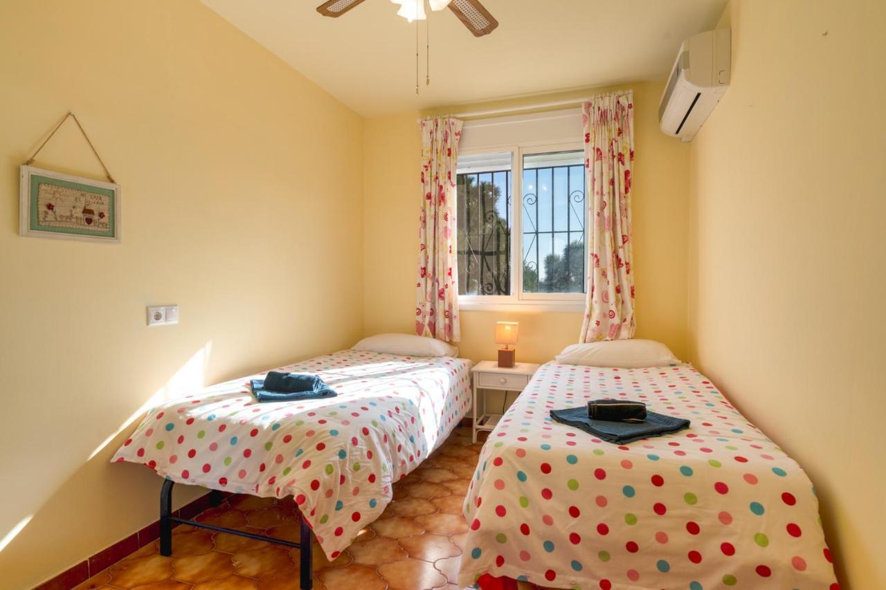 3 Bedroom House, 400M To The Beach, Near La Cala De Mijas مالقة المظهر الخارجي الصورة